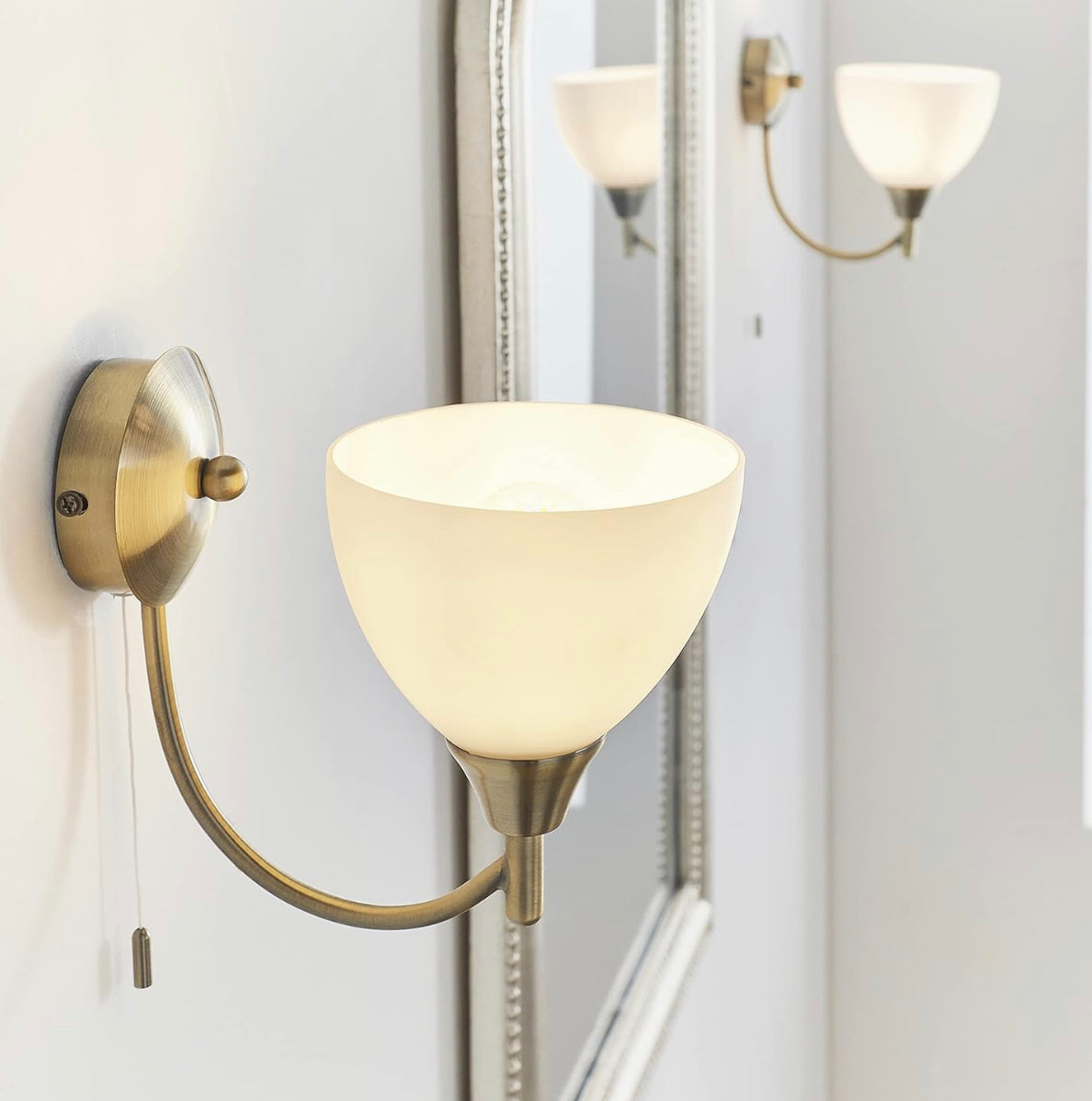 Marlow Home Co. Tina 1-Light Armed Wall Sconce – Antique Brass Finish