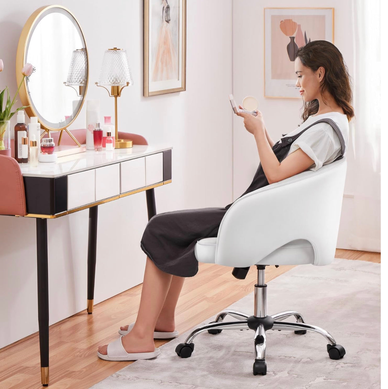 Yaheetech Faux Leather Office Chair – Adjustable Swivel Vanity Chair with Tufted Barrel Back | White Accent Armchair for Home Office & Makeup Desk