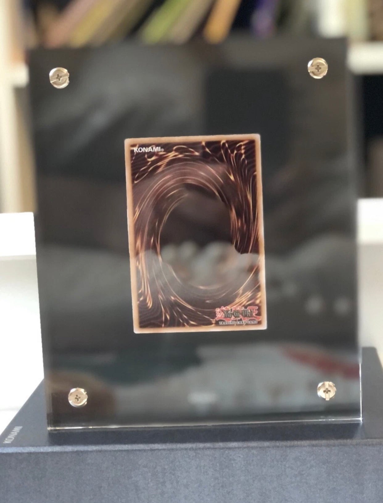 Yu-Gi-Oh! Dark Magician Girl Stainless Steel Card – Official 25th Anniversary Limited Edition (No. 4596EU)