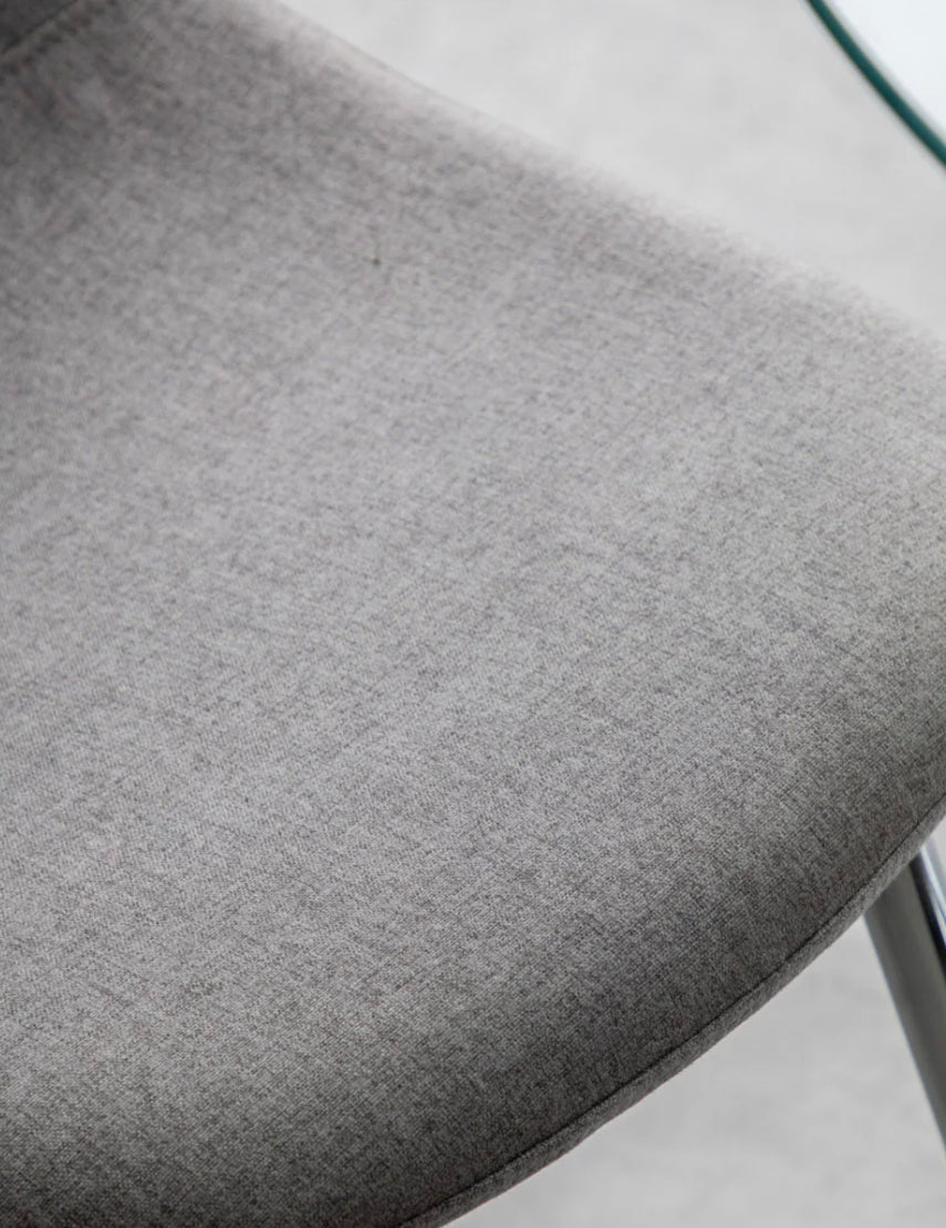 FLUX Dining Chair – Set of 2 in Light Grey & Chrome | Modern Luxury Seating
Cheapest price in the market – luxury furniture for less.